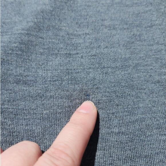 Robert Graham Wool Sweater Men’s Sz L Grey V-Neck Long Sleeve Preppy CozyCore - Picture 2 of 10